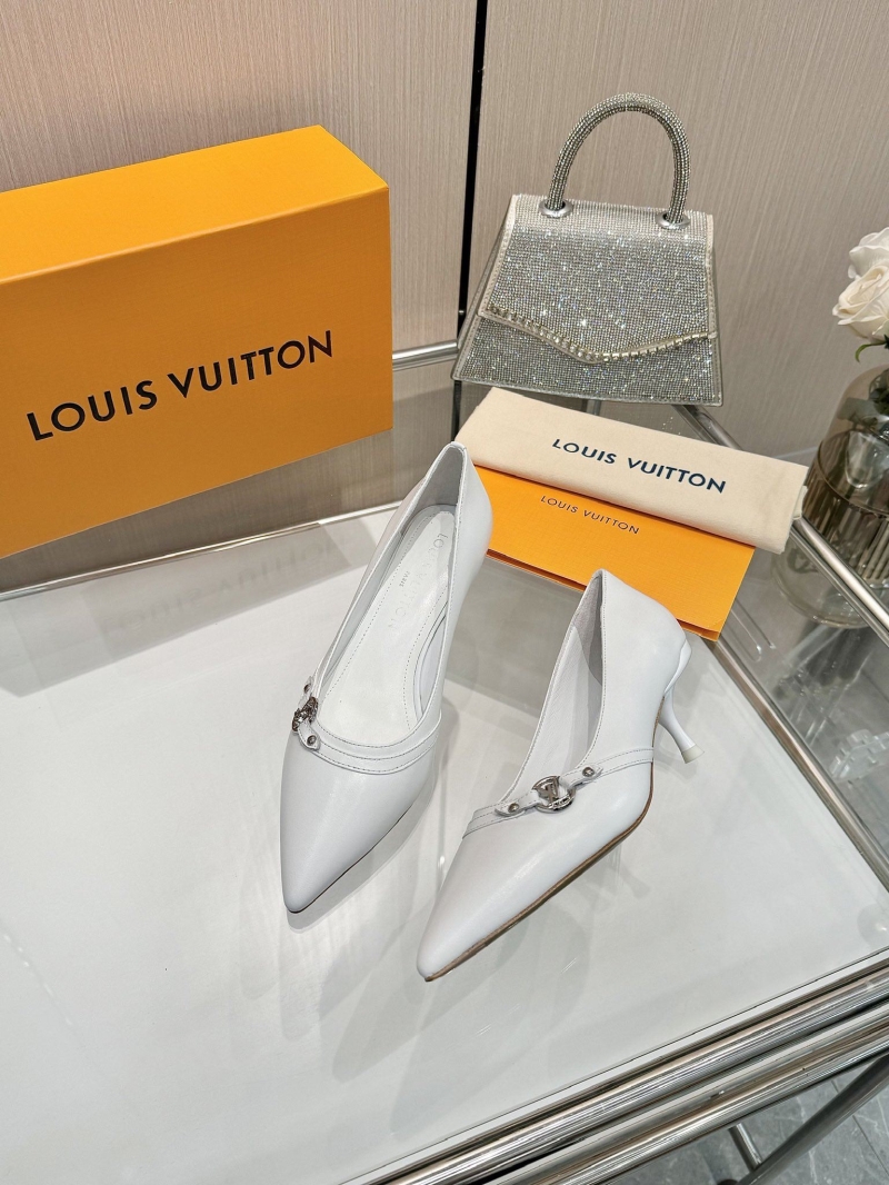 l0vis Vvtt0n heeled shoes